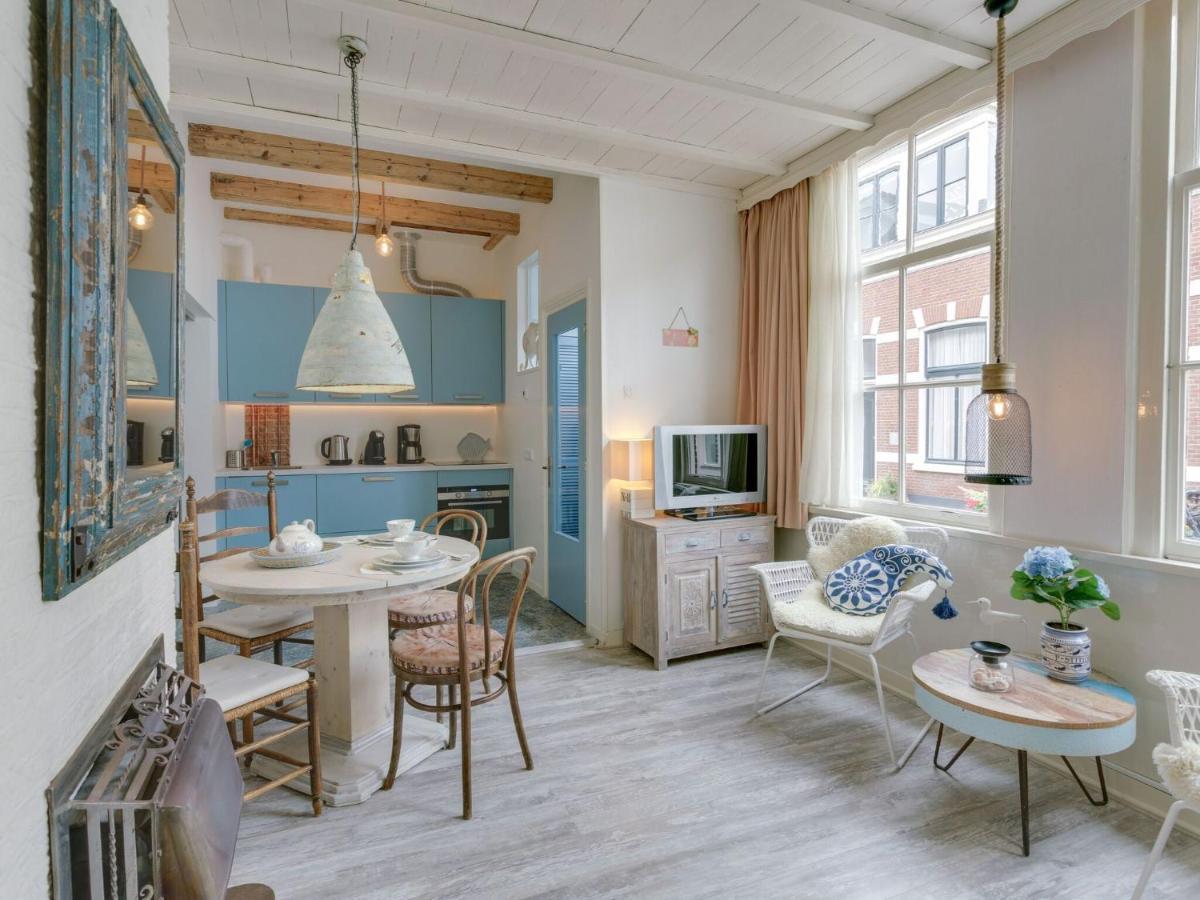 Picturesque Fisherman S House In Scheveningen Near The Shops La Haya Exterior foto