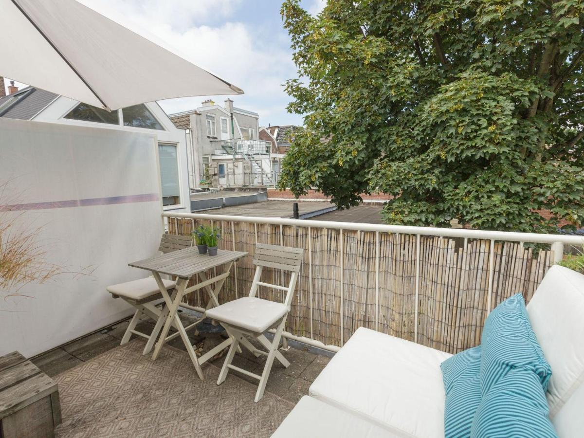 Picturesque Fisherman S House In Scheveningen Near The Shops La Haya Exterior foto