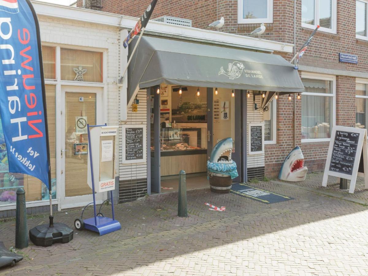 Picturesque Fisherman S House In Scheveningen Near The Shops La Haya Exterior foto